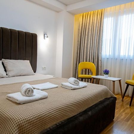 Queens Central Apartments أوهغيد المظهر الخارجي الصورة