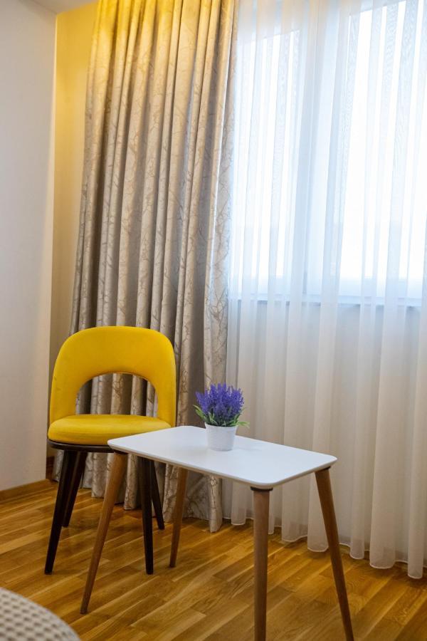 Queens Central Apartments أوهغيد المظهر الخارجي الصورة