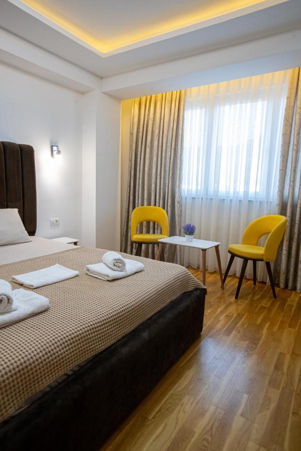 Queens Central Apartments أوهغيد المظهر الخارجي الصورة