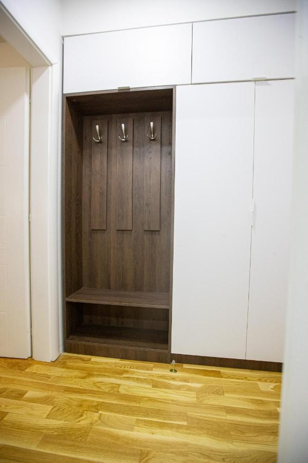 Queens Central Apartments أوهغيد المظهر الخارجي الصورة